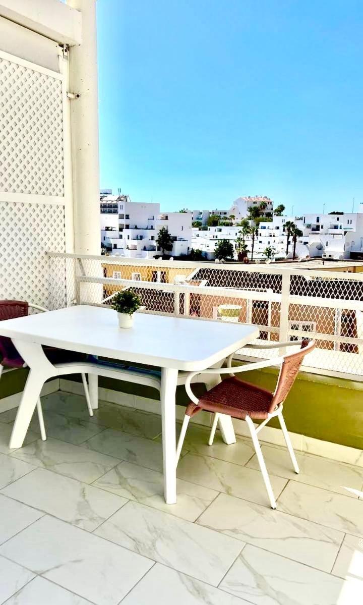 Ocean View Apartment In Orlando Costa Adeje  Exterior photo